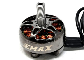 EMAX 1900KV BRUSHLESS MOTOR